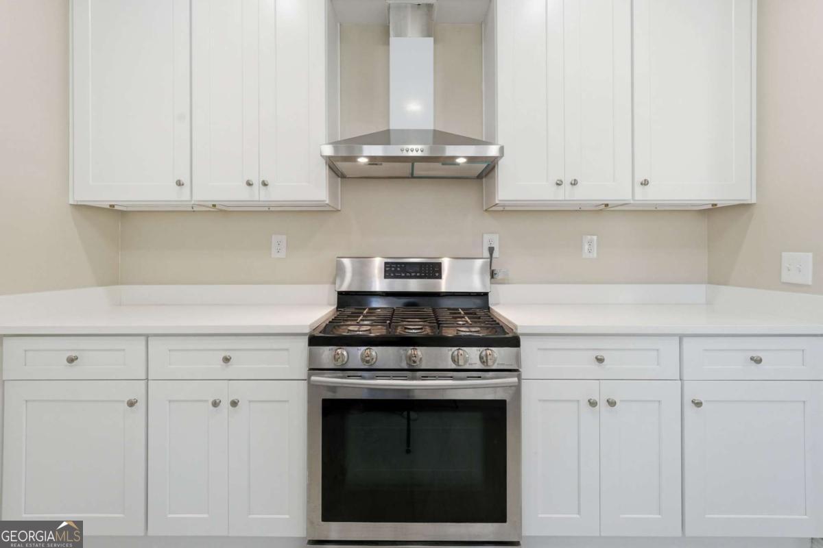 395 8th Street NE Atlanta GA 30309
