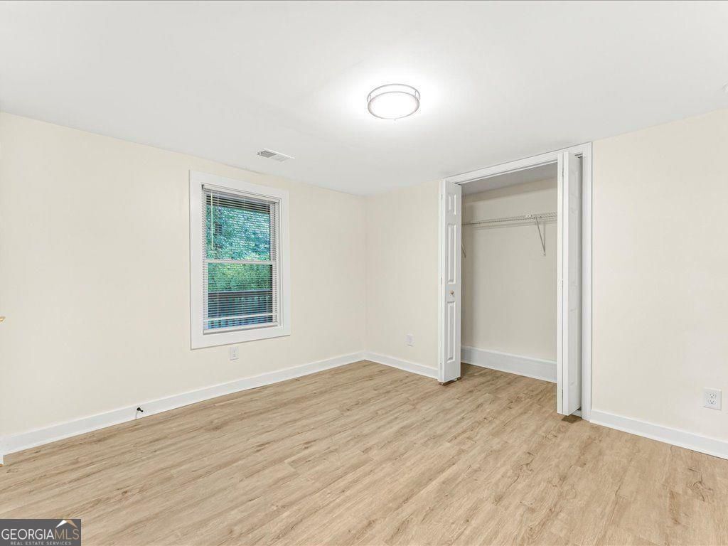 5794 Pinecrest Road Austell GA 30168