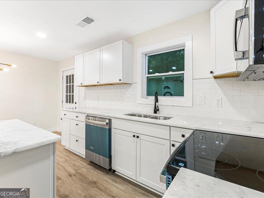 5794 Pinecrest Road Austell GA 30168