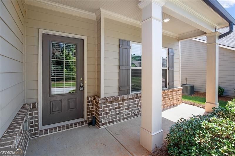 1153 Chester Way Hoschton GA 30548