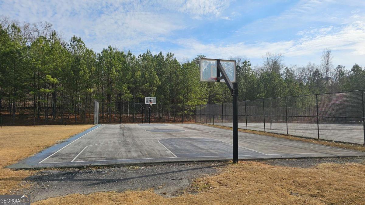 504 Pemberton Street Euharlee GA 30145