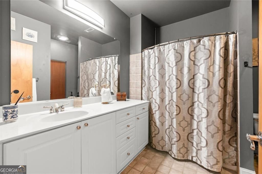 1756 Liberty Lane Roswell GA 30075
