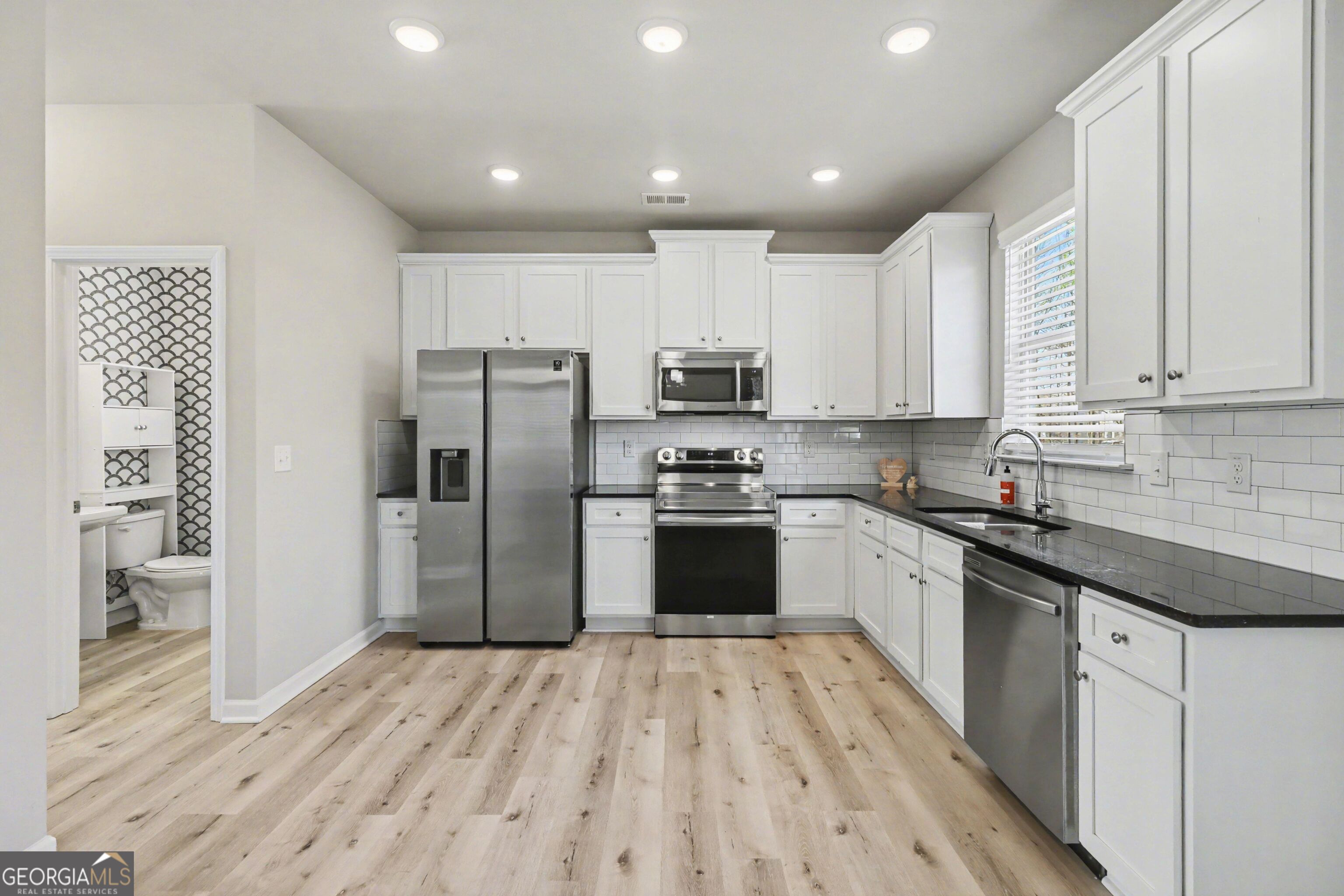 100 Mcginnis Circle Calhoun GA 30701