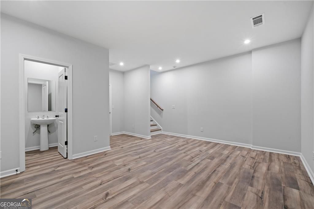 2676 Creek View Terrace Atlanta GA 30318