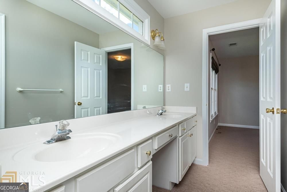 225 Heritage Lake Drive Fayetteville GA 30214