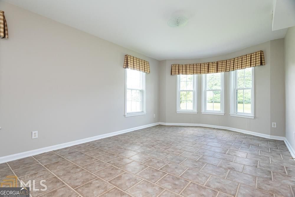 225 Heritage Lake Drive Fayetteville GA 30214