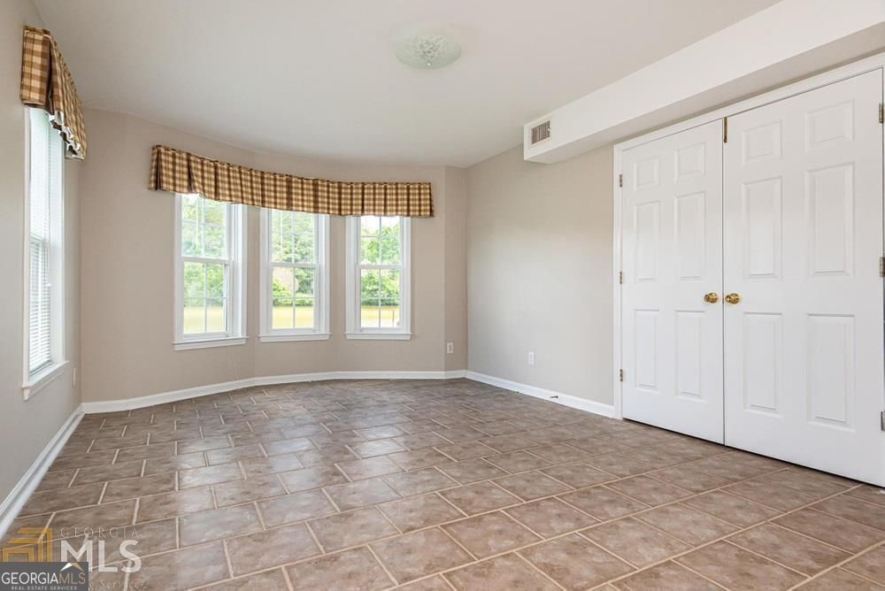 225 Heritage Lake Drive Fayetteville GA 30214