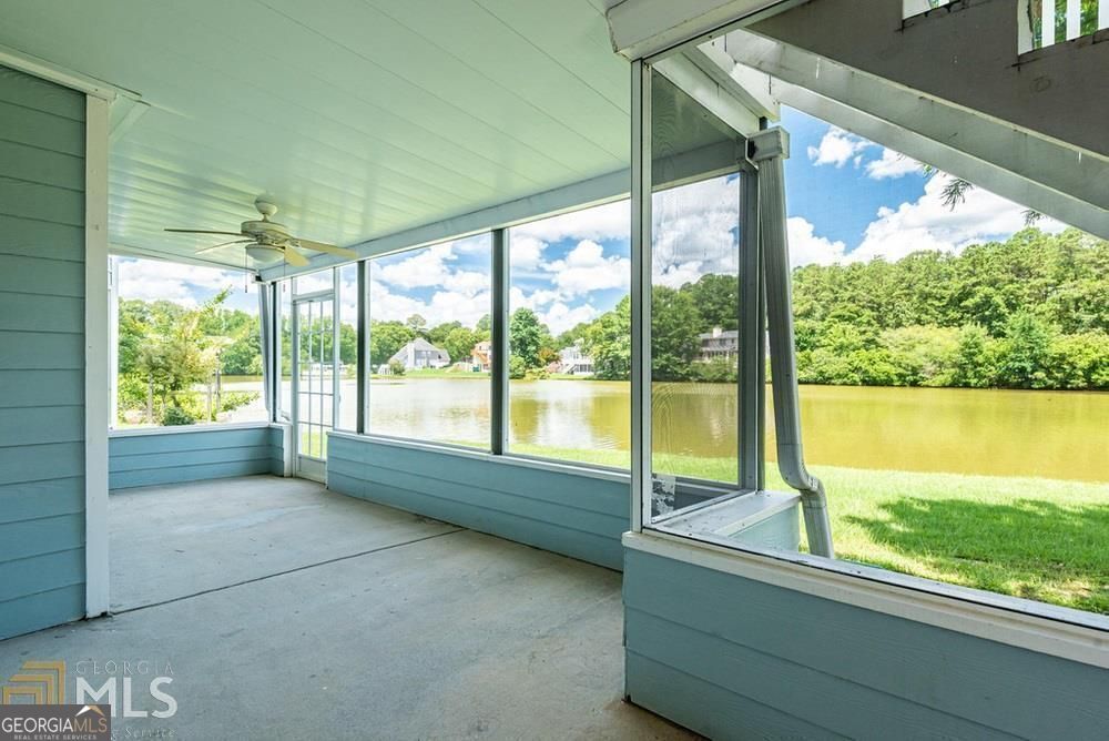 225 Heritage Lake Drive Fayetteville GA 30214