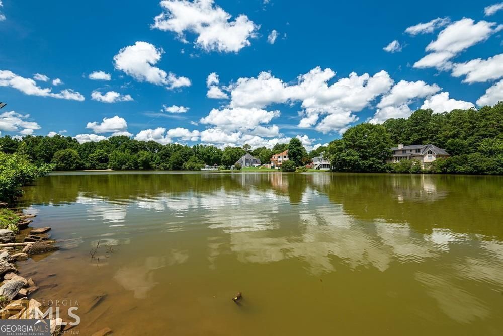 225 Heritage Lake Drive Fayetteville GA 30214