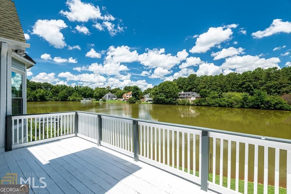 225 Heritage Lake Drive Fayetteville GA 30214