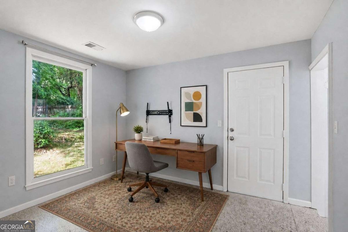 2209 Cherring Lane Atlanta GA 30338
