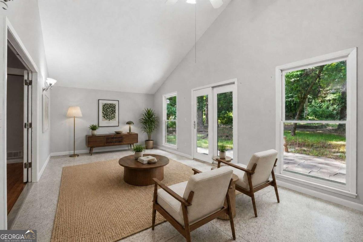 2209 Cherring Lane Atlanta GA 30338