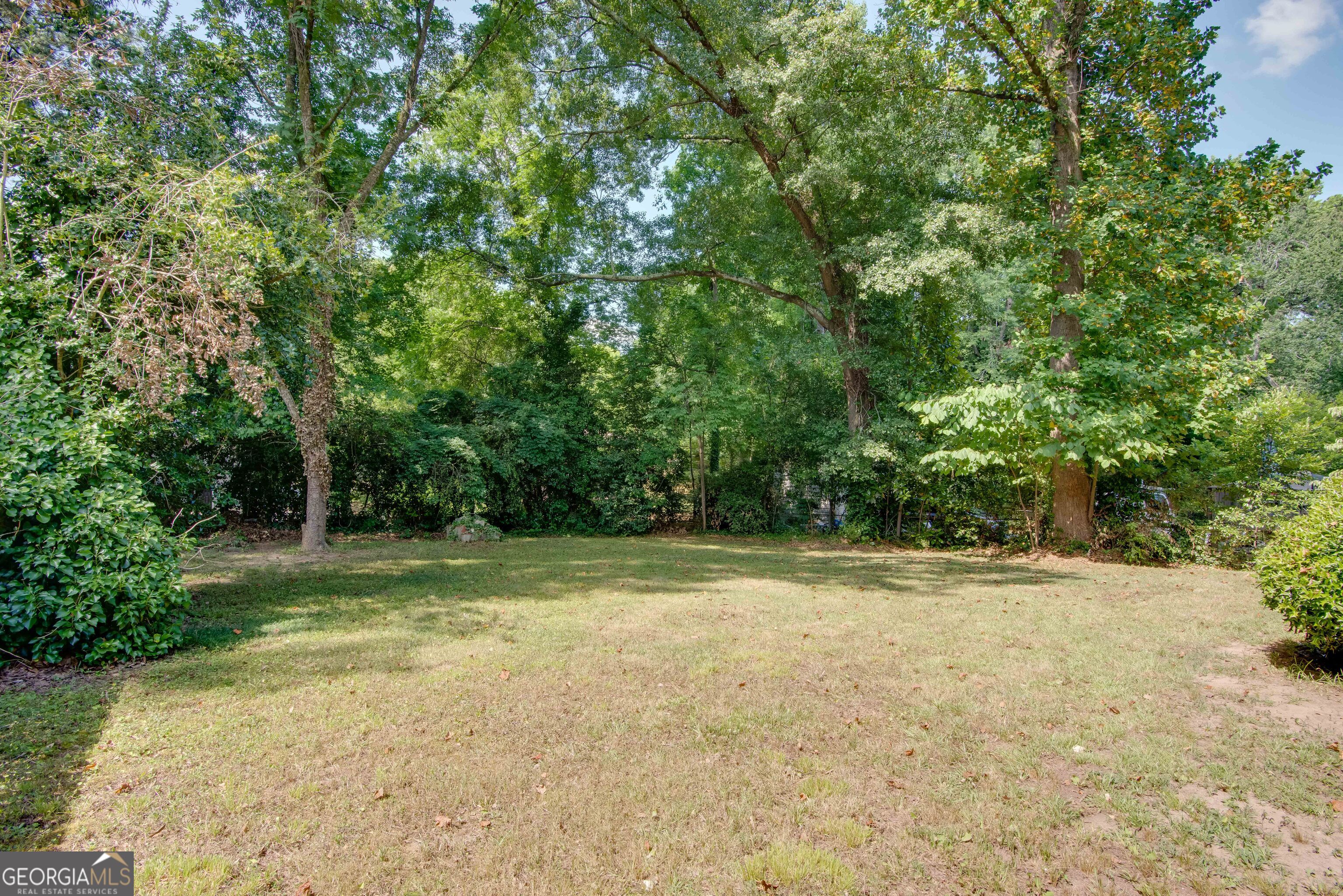 2304 Bonner Road East Point GA 30344