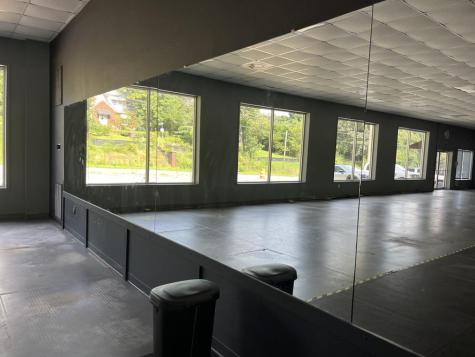 538 Blue Ridge Drive Mccaysville GA 30555