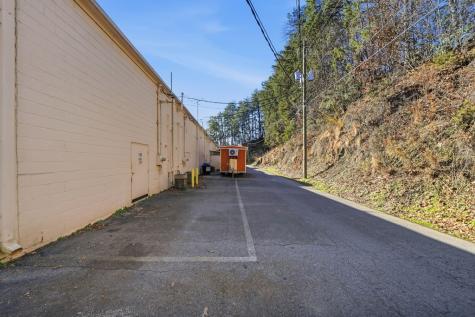 941 Maddox Drive Ellijay GA 30539