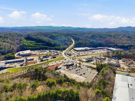 941 Maddox Drive Ellijay GA 30539