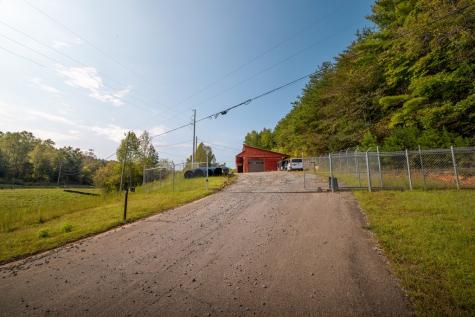 1328 Old Northcutt Road Ellijay GA 30540