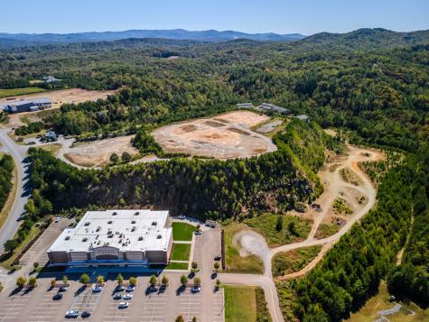 4.74AC Eller Road Ellijay GA 30540