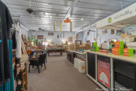 260 Mccutchen Street Ellijay GA 30540