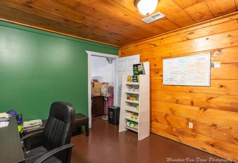 260 Mccutchen Street Ellijay GA 30540