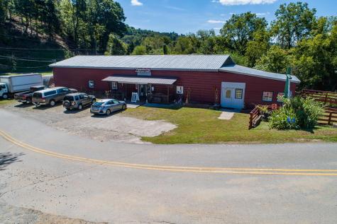 260 Mccutchen Street Ellijay GA 30540