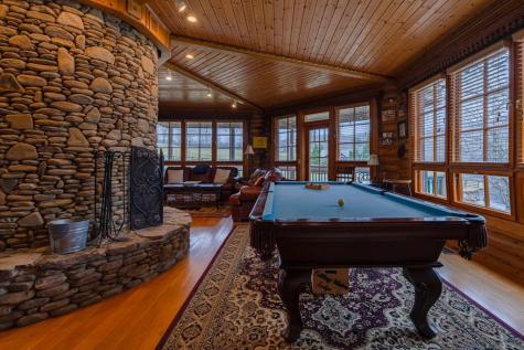 201 Mountainside Parkway Ellijay GA 30536