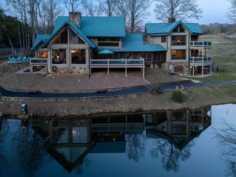 201 Mountainside Parkway Ellijay GA 30536