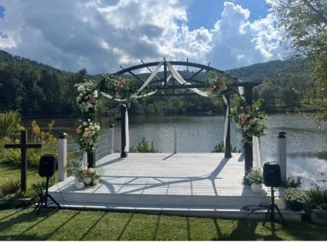 201 Mountainside Parkway Ellijay GA 30536