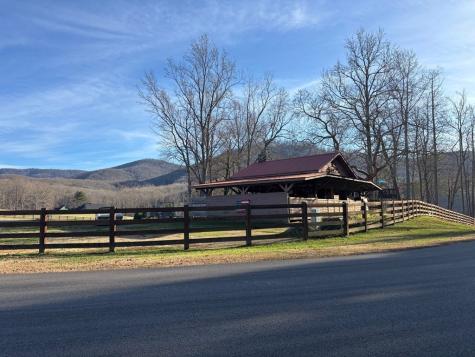 201 Mountainside Parkway Ellijay GA 30536