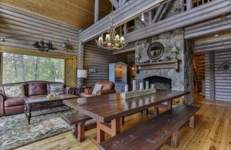 201 Mountainside Parkway Ellijay GA 30536