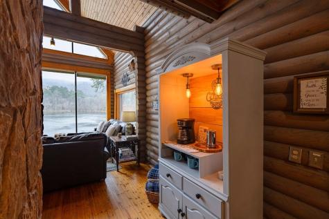 201 Mountainside Parkway Ellijay GA 30536