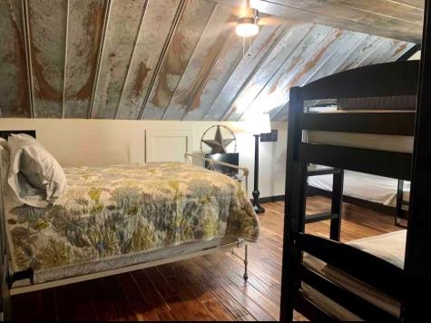 33 Rose Petal Lane Ellijay GA 30540