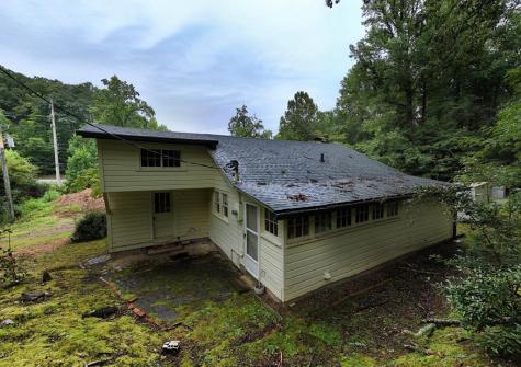 54 Bakeshop Lane Cleveland GA 30528