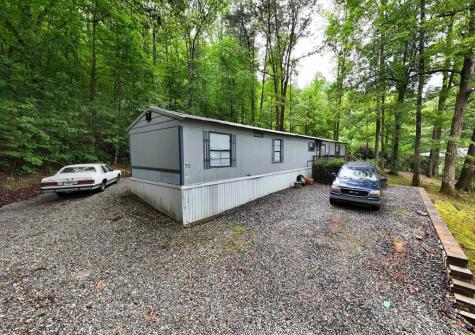 54 Bakeshop Lane Cleveland GA 30528