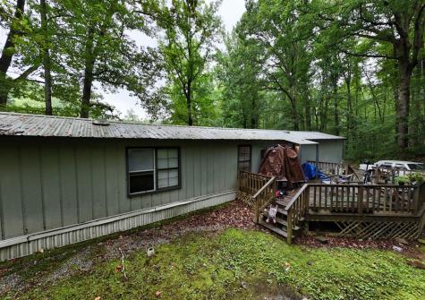 54 Bakeshop Lane Cleveland GA 30528