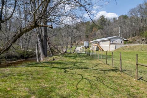 4494 Gainesville Highway Blairsville GA 30512