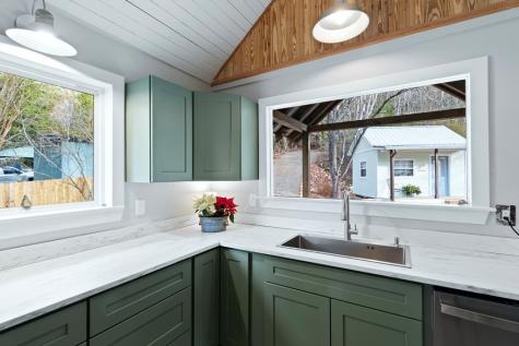 8679 Lakewood Highway Mineral Bluff GA 30559