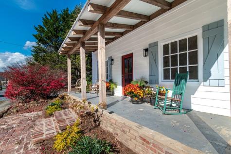 8679 Lakewood Highway Mineral Bluff GA 30559