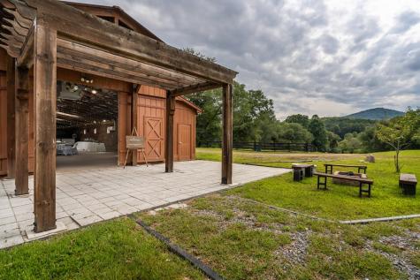 86 Stable Gate Drive Blairsville GA 30512