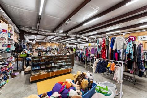 27 Shields Road Mineral Bluff GA 30559