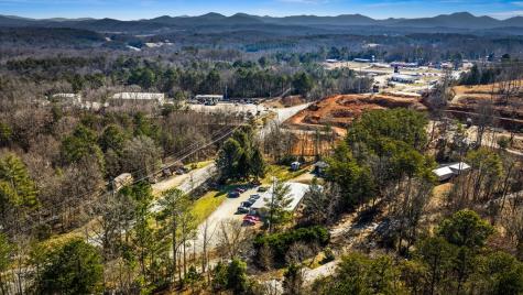 27 Shields Road Mineral Bluff GA 30559