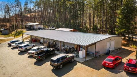 27 Shields Road Mineral Bluff GA 30559