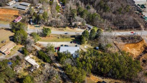 27 Shields Road Mineral Bluff GA 30559