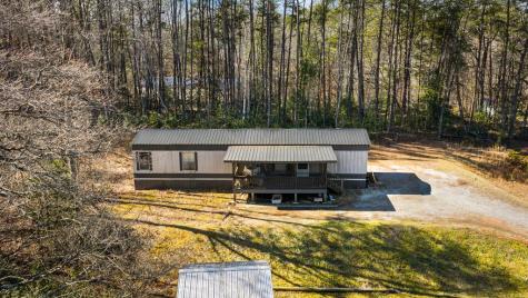 27 Shields Road Mineral Bluff GA 30559