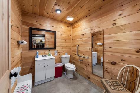 27 Shields Road Mineral Bluff GA 30559