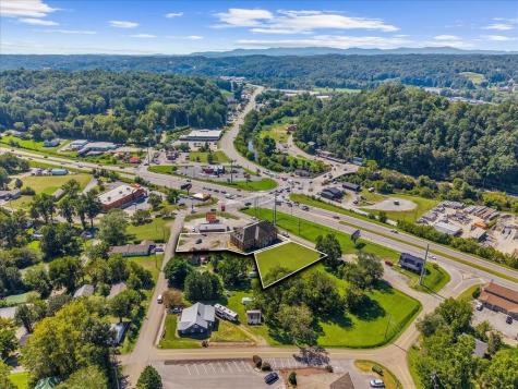 36 Mulberry Street East Ellijay GA 30540