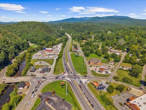 36 Mulberry Street East Ellijay GA 30540