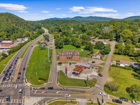 36 Mulberry Street East Ellijay GA 30540