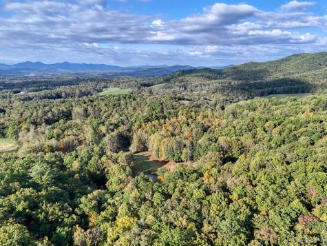 1837 Deep South Farm Road Blairsville GA 30512