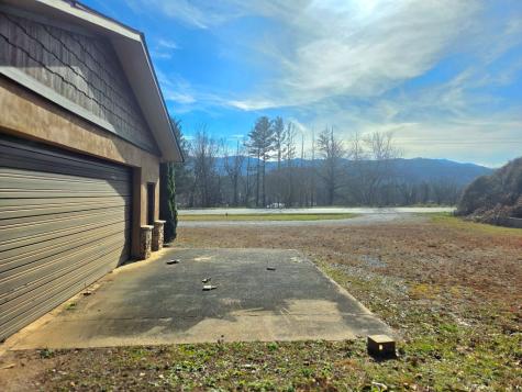 6785 Airport Road Andrews NC 28901